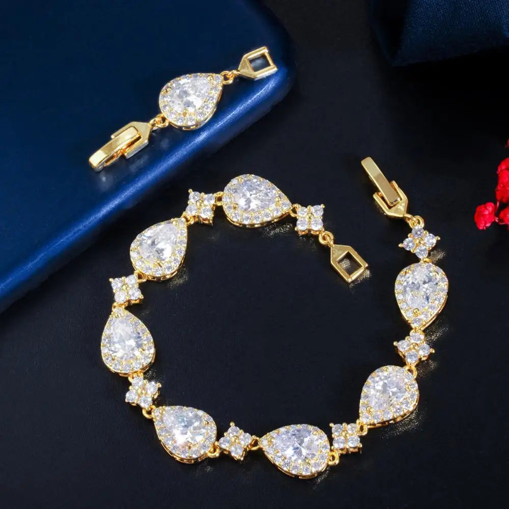 The Lustrous tear drop bracelet